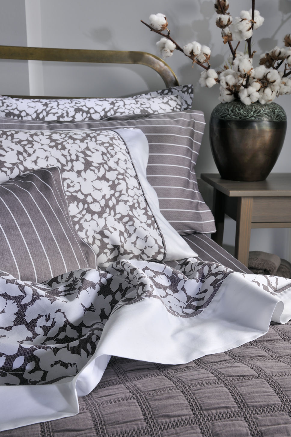 Twin Sheets Set 851 Elvira image