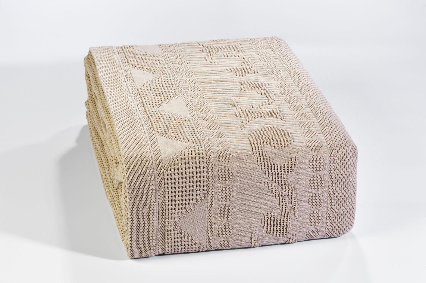 Queen Blanket 1916 Beige image