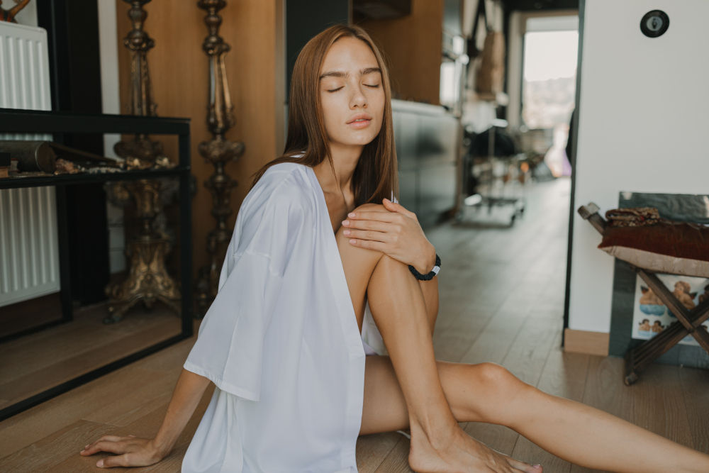 Robe White 100% Modal Medium image
