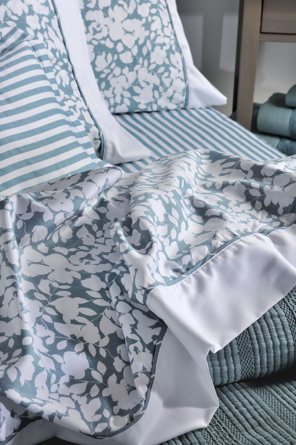 Παπλωματοθήκη Μονή 875 Elvira Petrol image