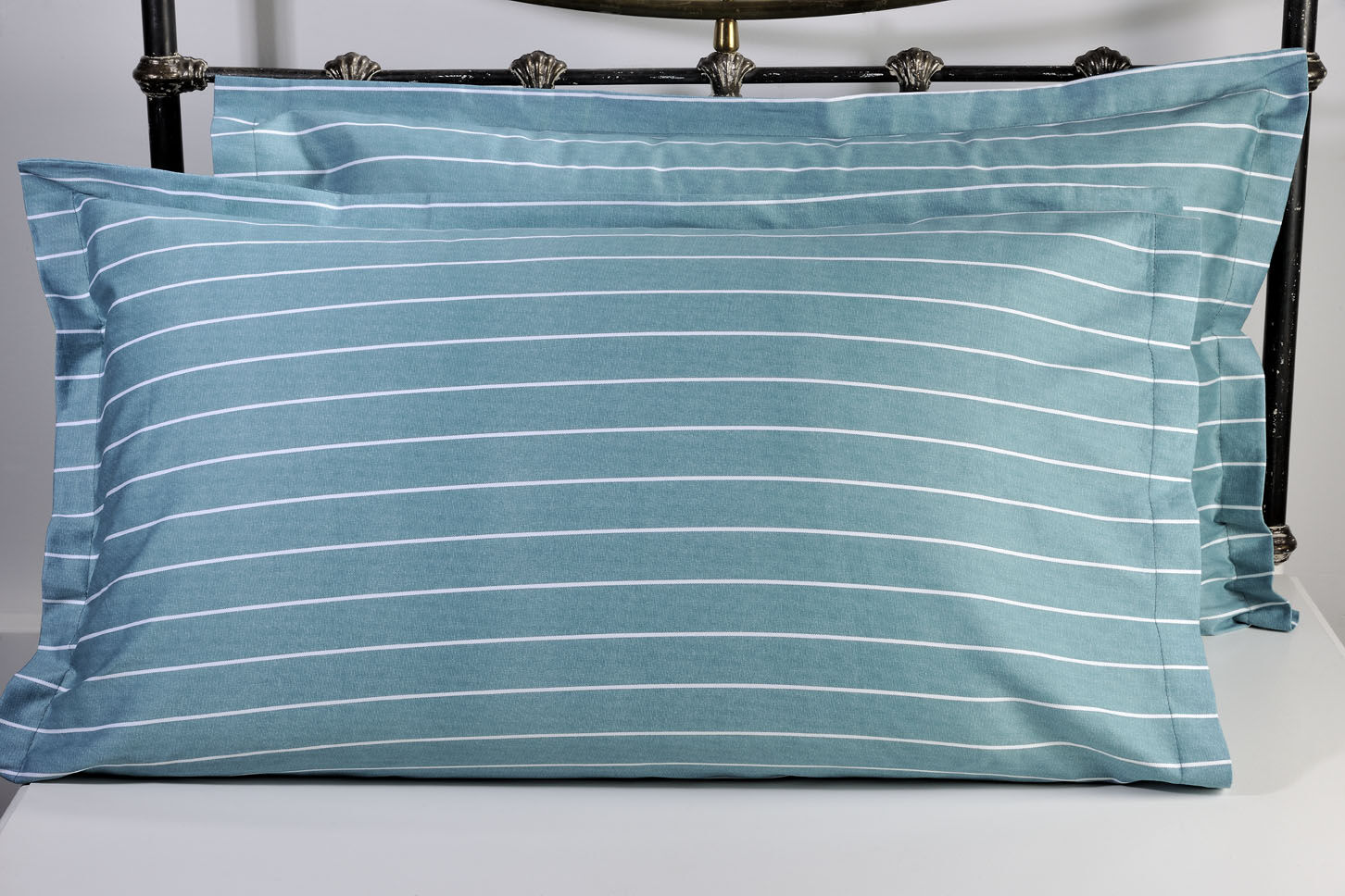 Pair Oxford Pillowcases 875 Stripe Petrol image