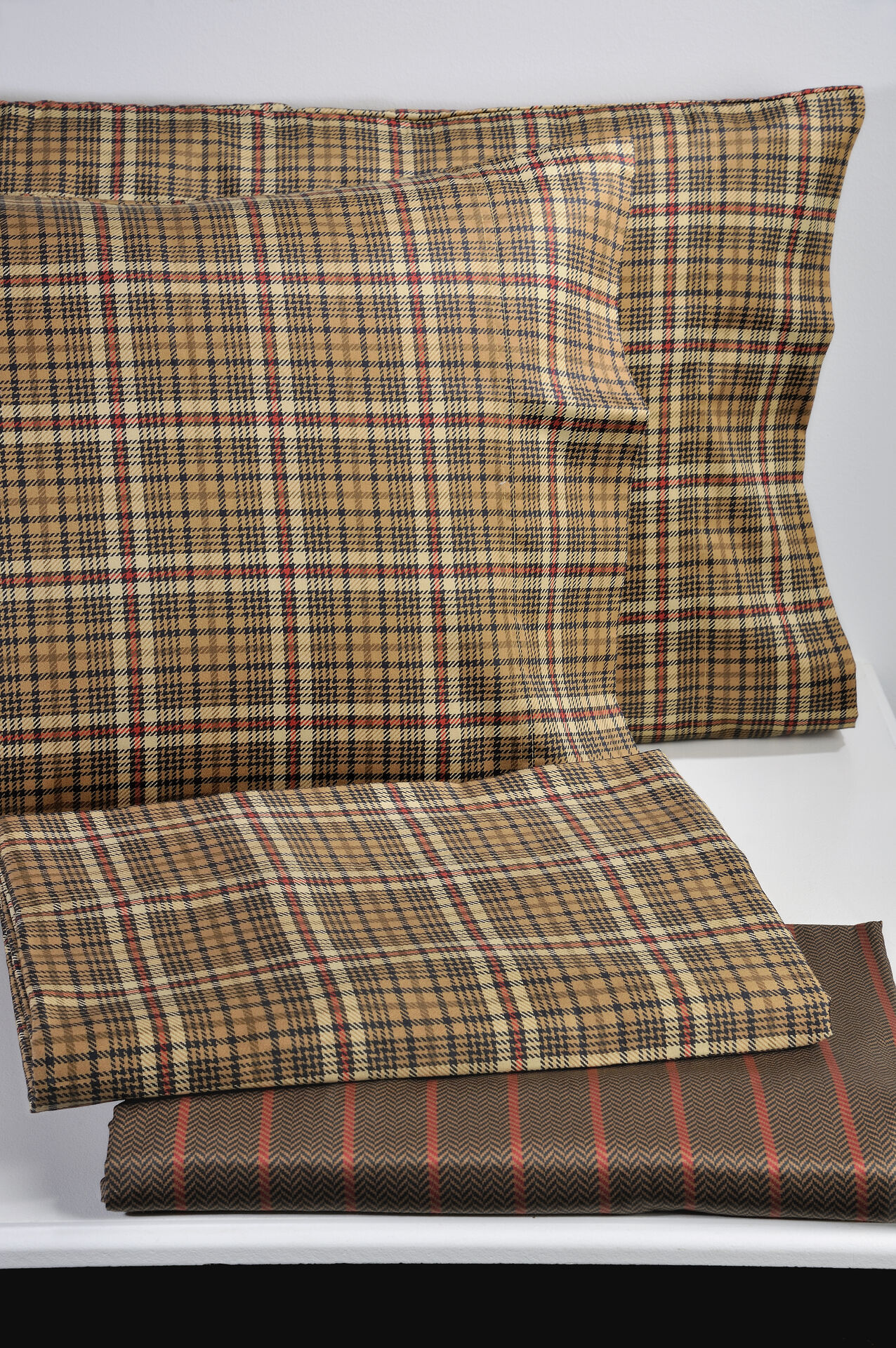 Σετ Σεντόνια Υπέρδιπλα 837 Gold Carreaux/Stripe image