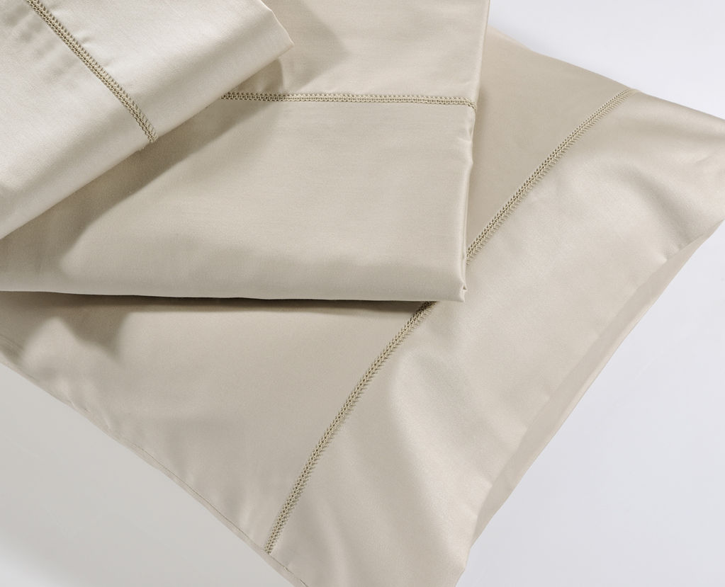 Super King Fitted Sheet 250/3 Sand image